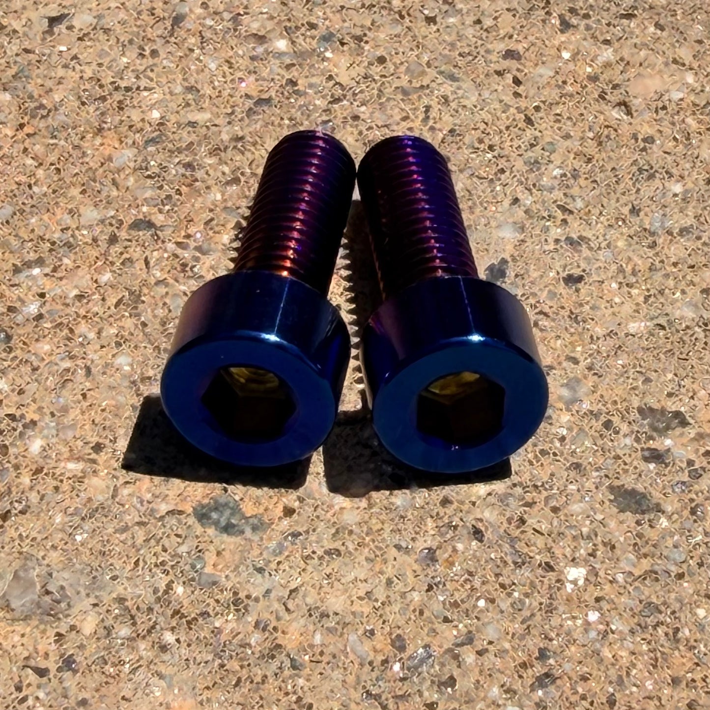 Surron Throttle Titanium Bolts (Pink / Blue)