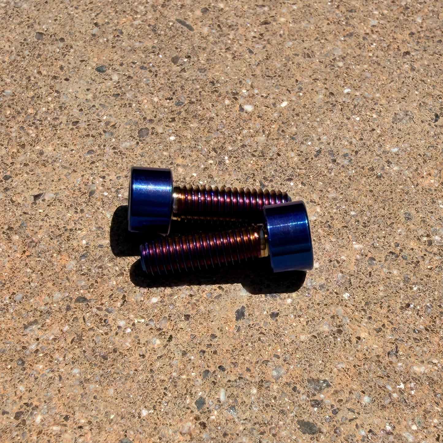 Surron Throttle Titanium Bolts (Pink / Blue)